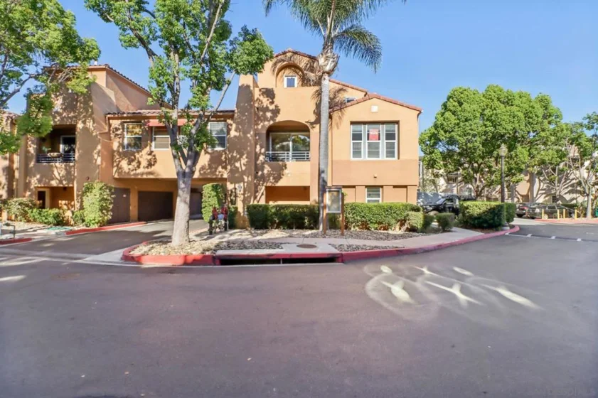 2801 Escala Circle photo 1