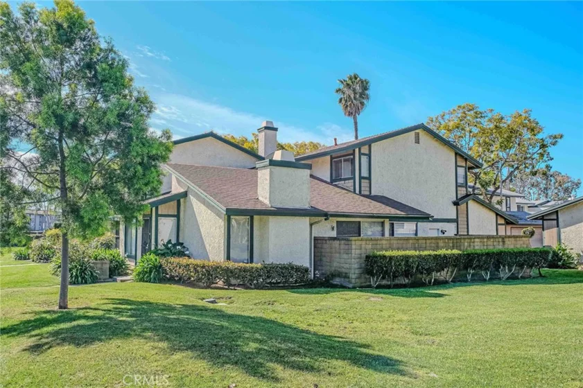 5361 Humboldt photo 1