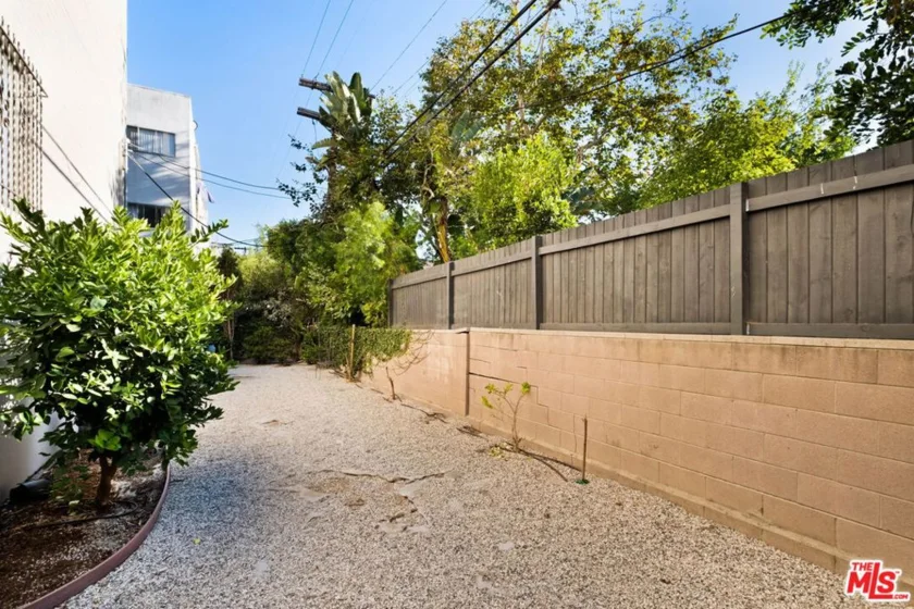 531 N Rossmore Avenue #PHA photo 40