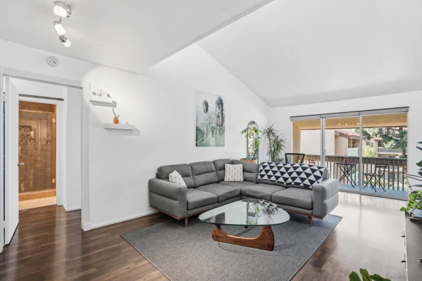 1885 Diamond Street #333 photo 1