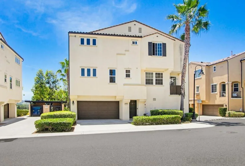 5069 Cascade Way #101 photo 2