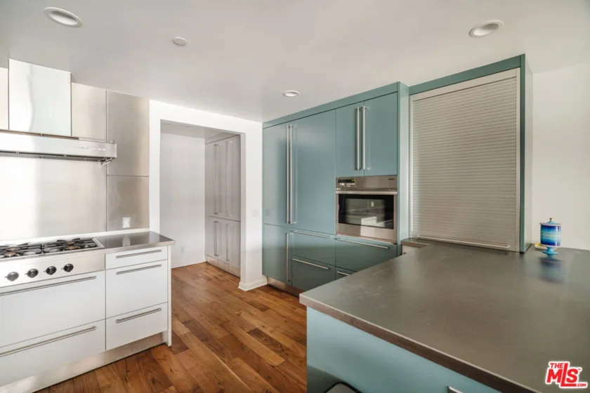10375 Wilshire Boulevard #11H photo 8