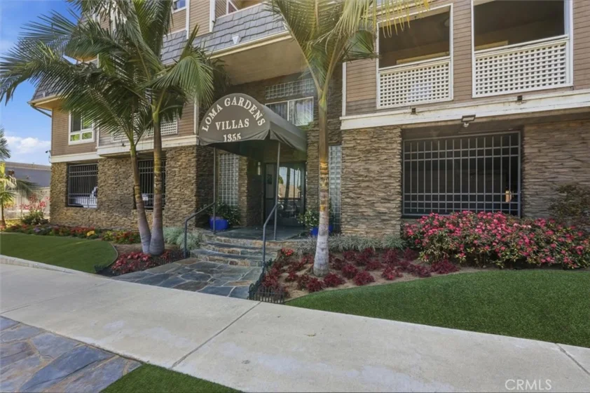 1355 Loma Avenue #310 photo 2