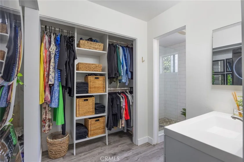 100 Loma Avenue #404 photo 19