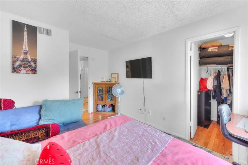 1555 Border Avenue #F photo 11