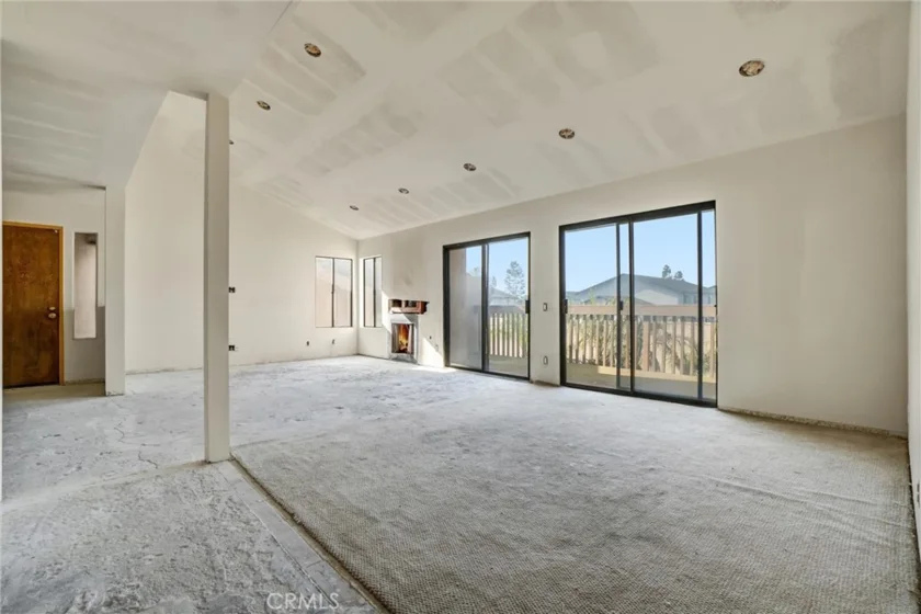 4791 Lago Drive #200 photo 12