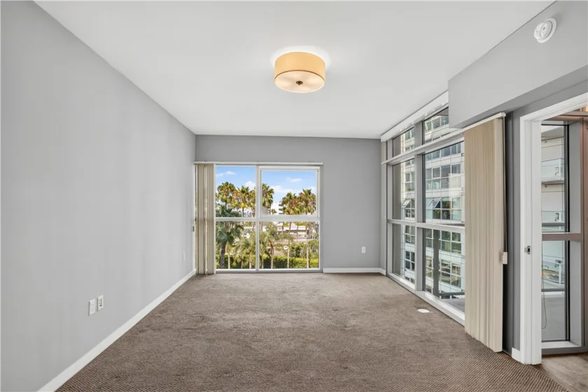 13650 Marina Pointe Drive #609 photo 11