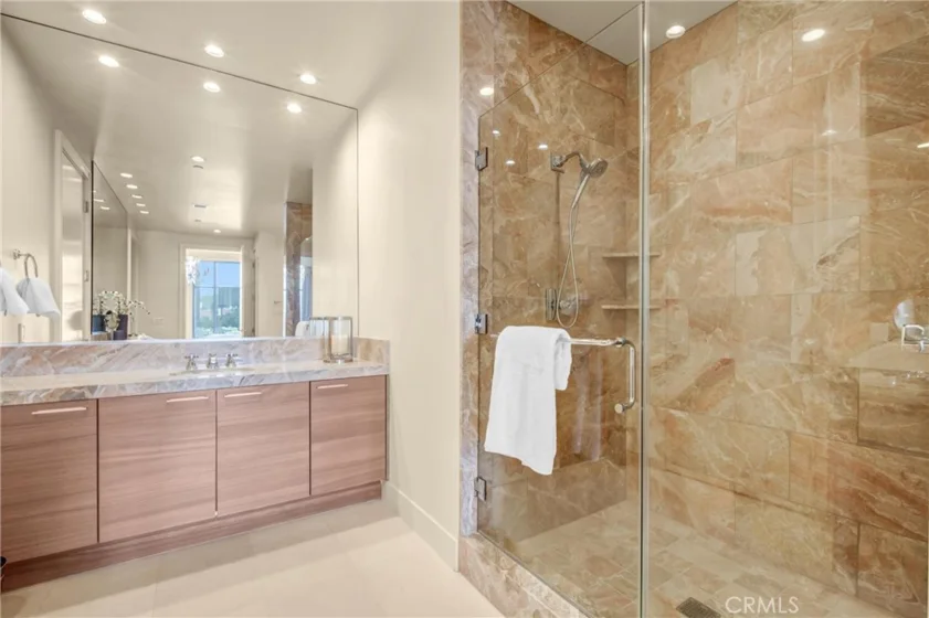 10776 Wilshire Boulevard #901 photo 20