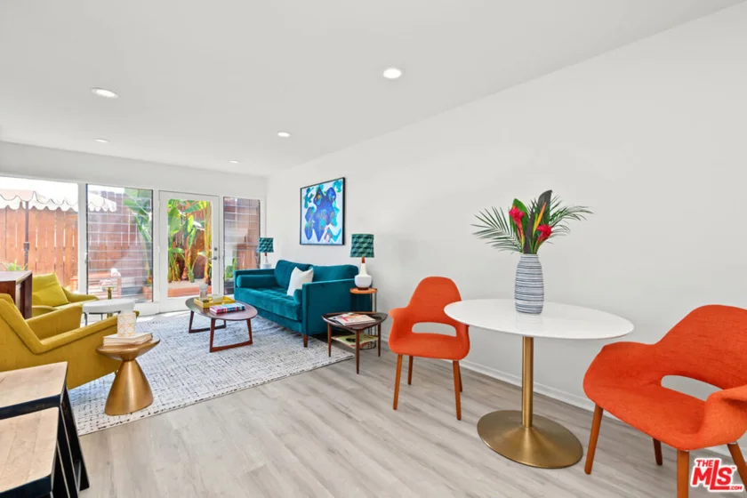 1400 N Hayworth Avenue #6 photo 12