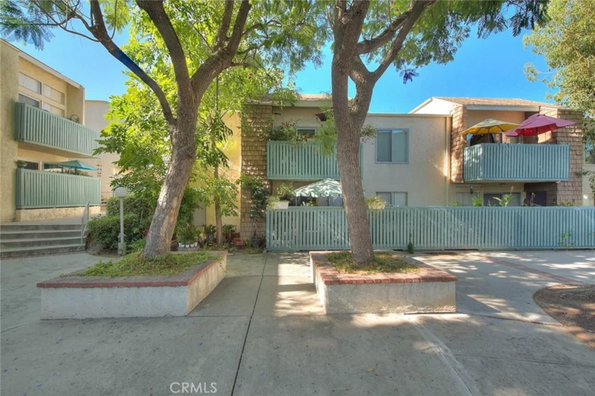 5700 Etiwanda #212 photo 30