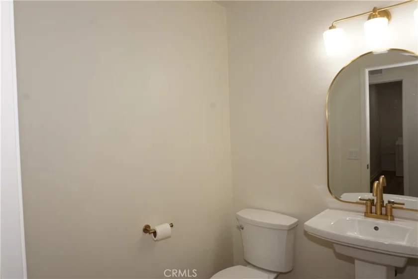 41968 Cameryn Court photo 16
