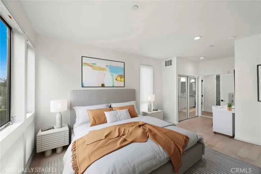 4151 Redwood Avenue #106 photo 9
