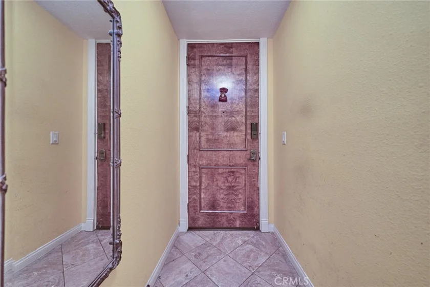 121 S Hope #103 photo 24