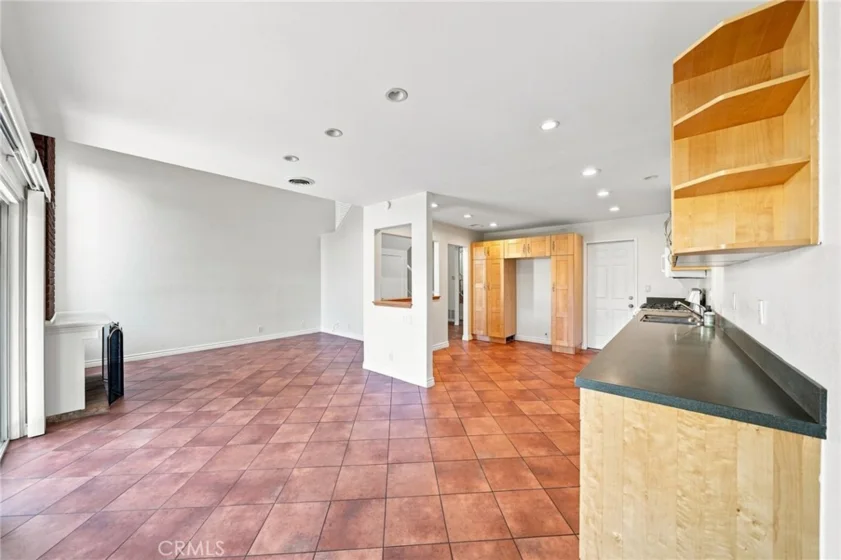 4725 Cardena photo 11