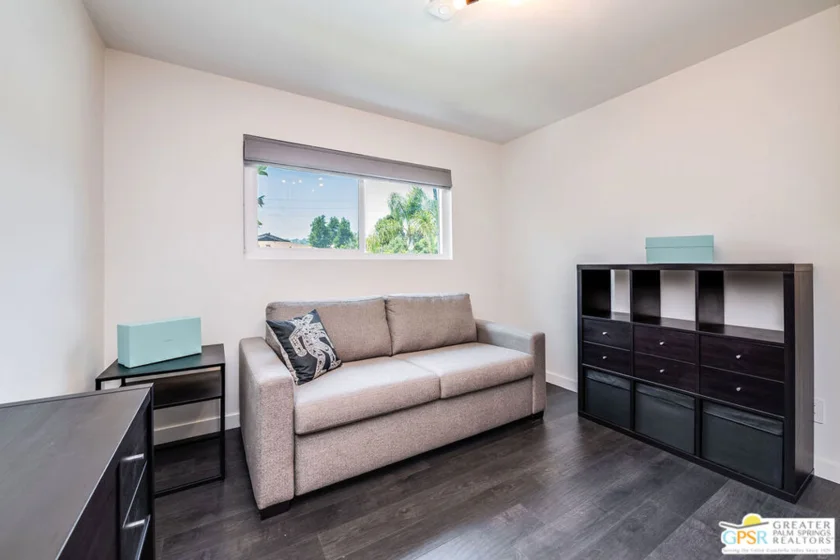241 S Avenue 57 #123 photo 10