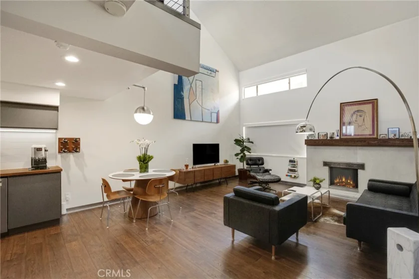 10926 Bluffside Drive #35 photo 2