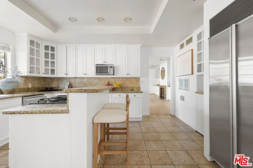 2222 Neilson Way #102 photo 7