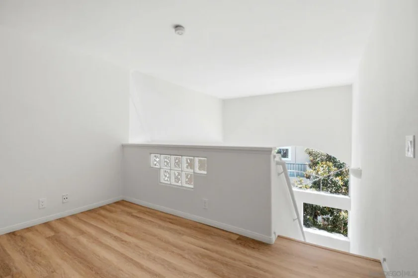 7225 Calabria Court #92 photo 4