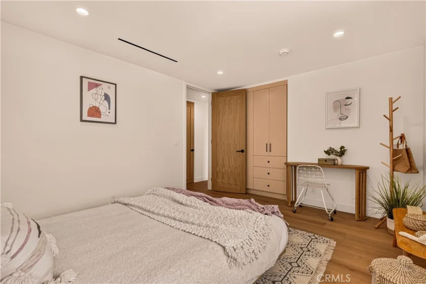 100 S Doheny Drive #1105 photo 7