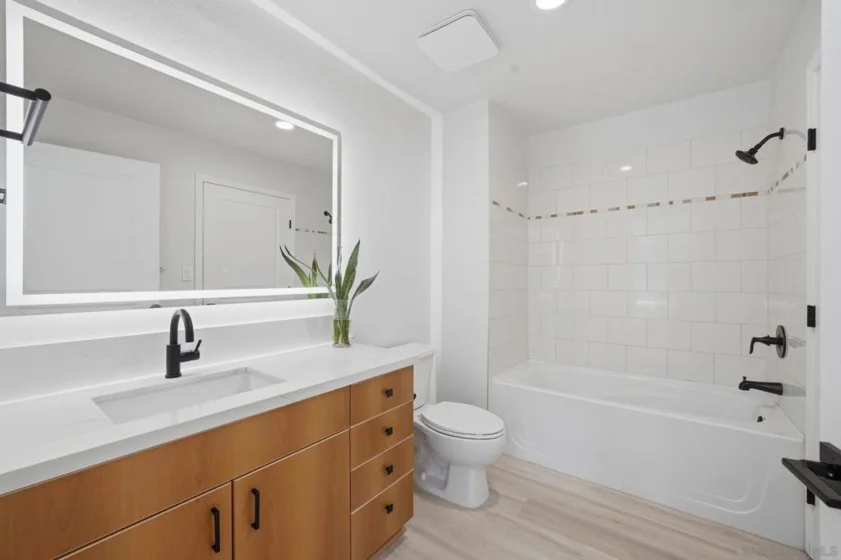 1580 Union #602 photo 21