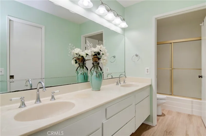 8566 Trinity Circle #816D photo 16