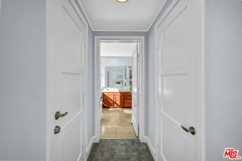 14412 Killion Street #205 photo 17