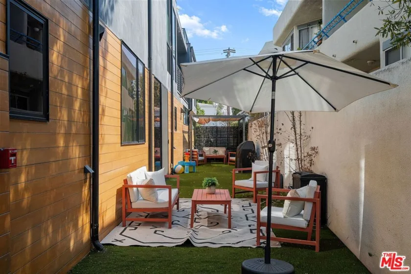 1927 18th Street #B photo 22