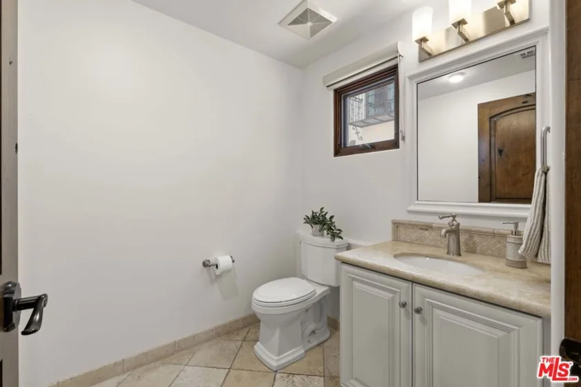 908 17th Street #4 photo 12
