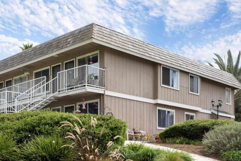 27707 Mountain Meadows Road #49 photo 2