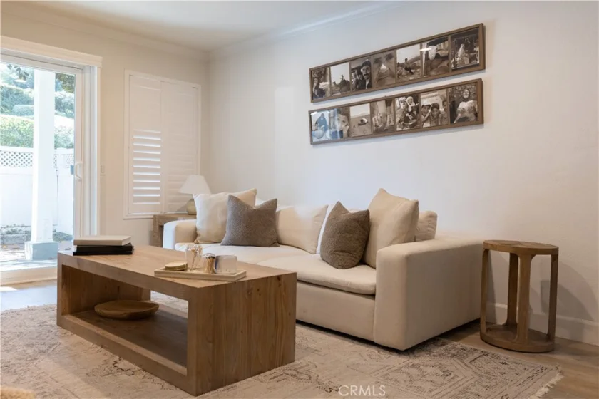 1322 W Park Western #211 photo 2
