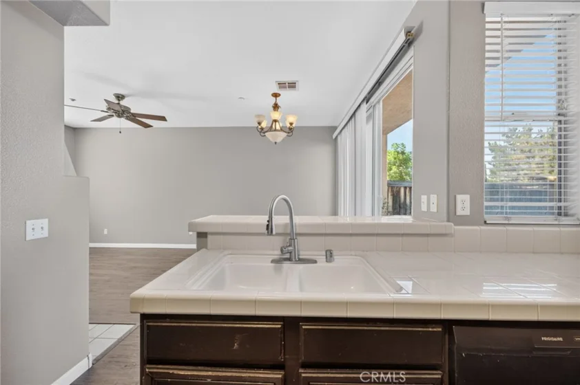 39141 Anchor Bay #E photo 18