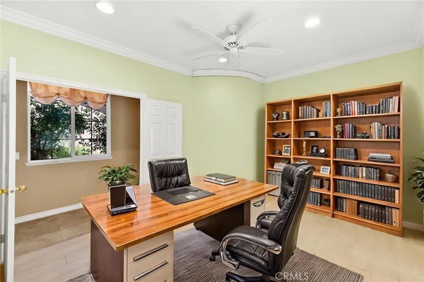 39894 Camden Court photo 41