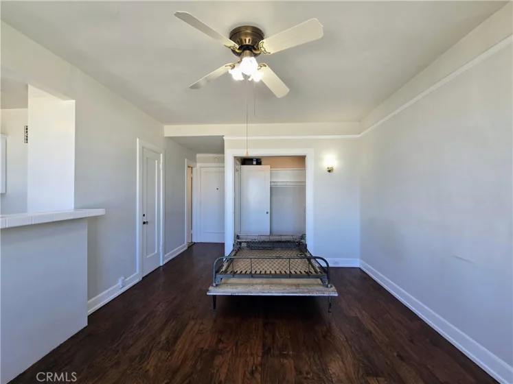 455 E Ocean Boulevard #915 photo 38