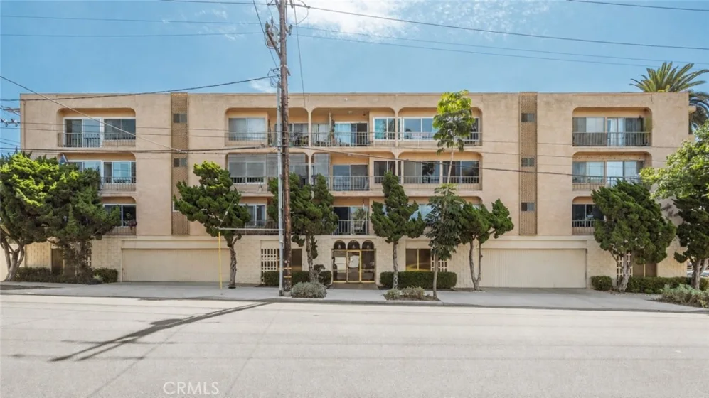 100 Loma Avenue #404 photo 23