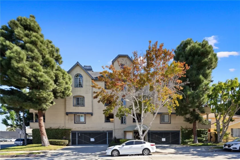680 Grand Avenue #203 photo 1