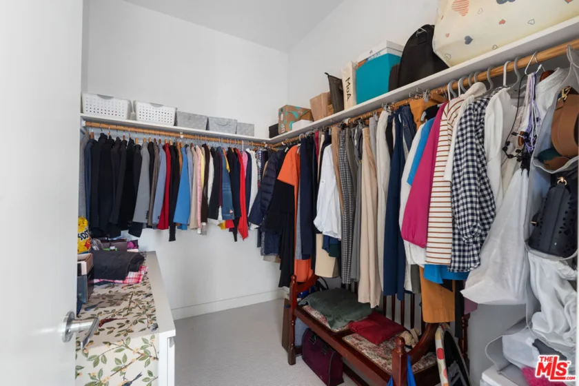 3810 Wilshire Boulevard #712 photo 23