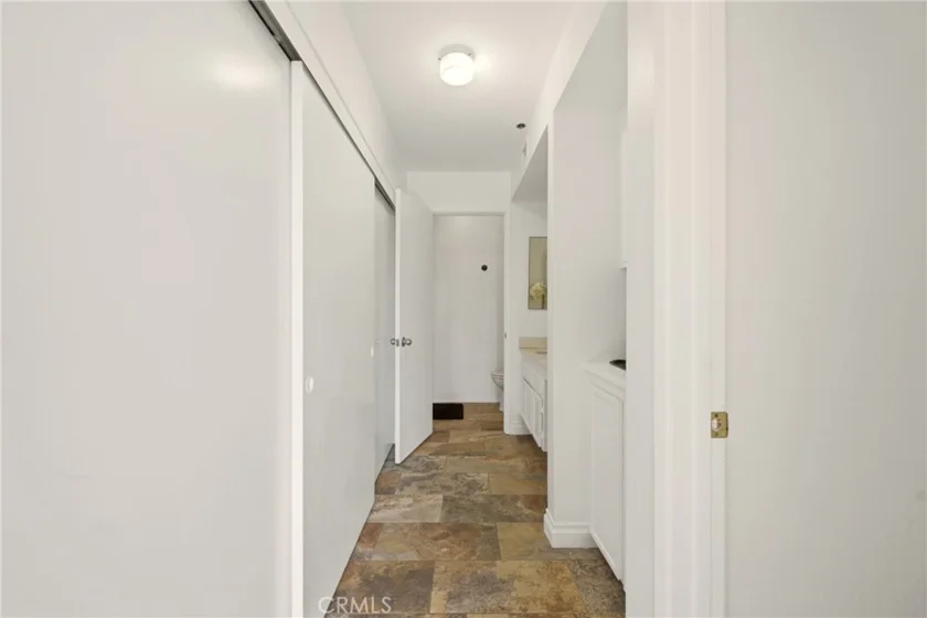 3980 Faircross Place #17 photo 16