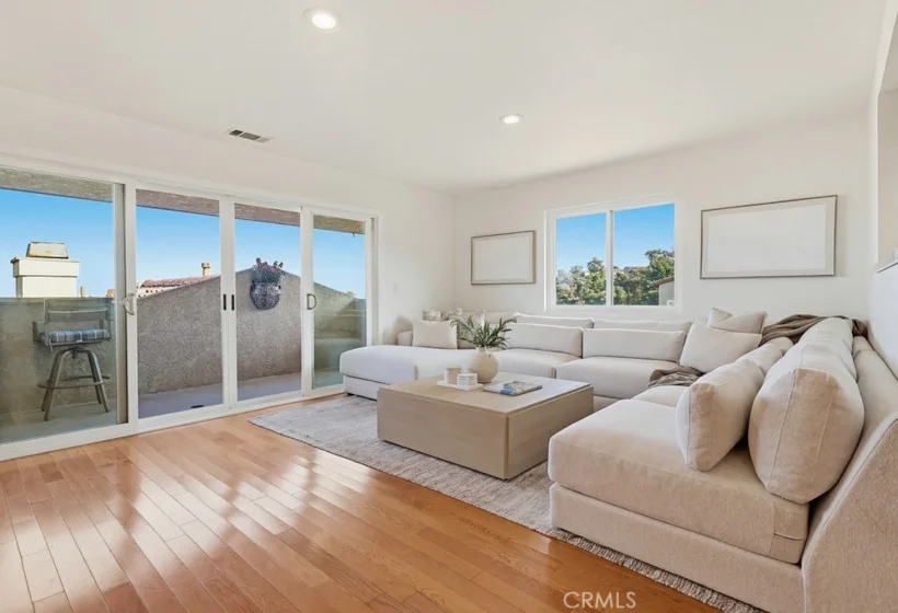 2906 Baywater Avenue #2 photo 10