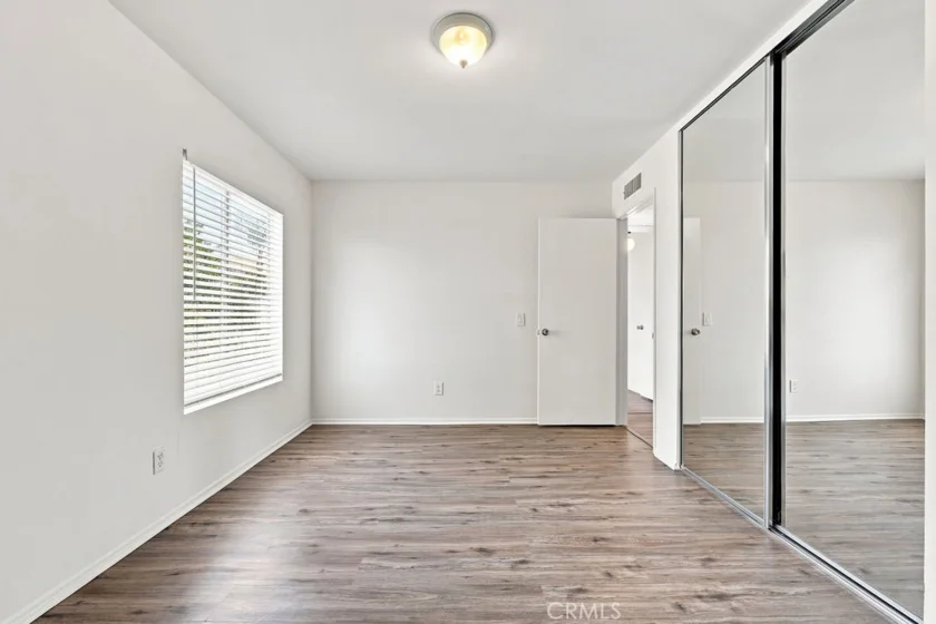 18350 Hatteras #211 photo 22
