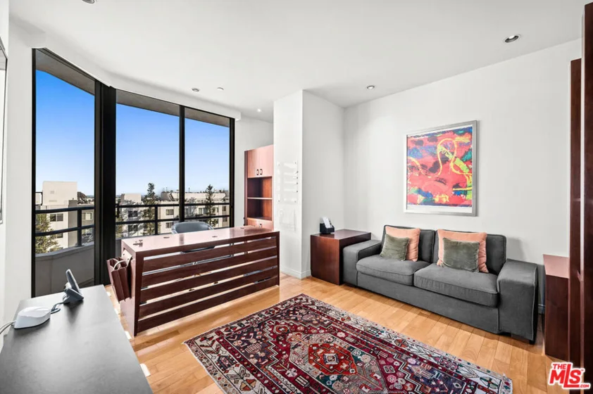 10601 Wilshire Boulevard #702 photo 42