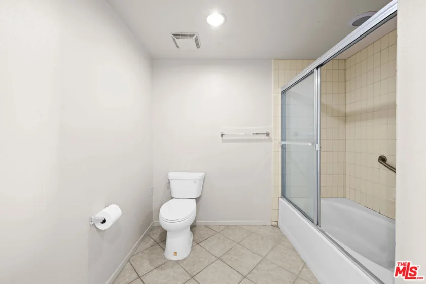 267 S San Pedro Street #508 photo 25