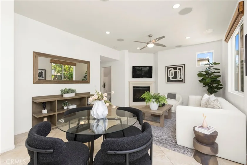 223 Sparkleberry Avenue photo 8