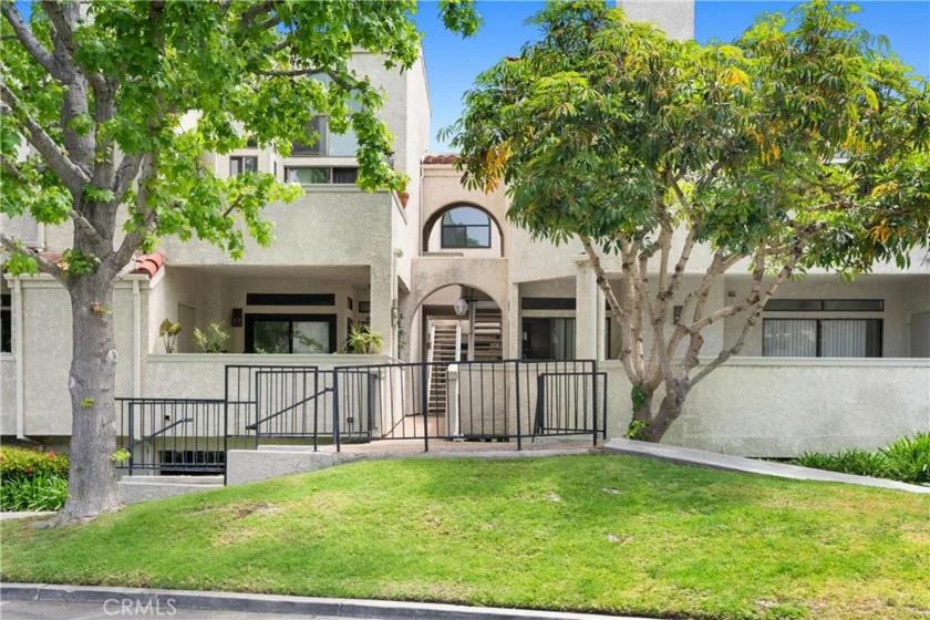 17172 Abalone Lane #211 photo 1