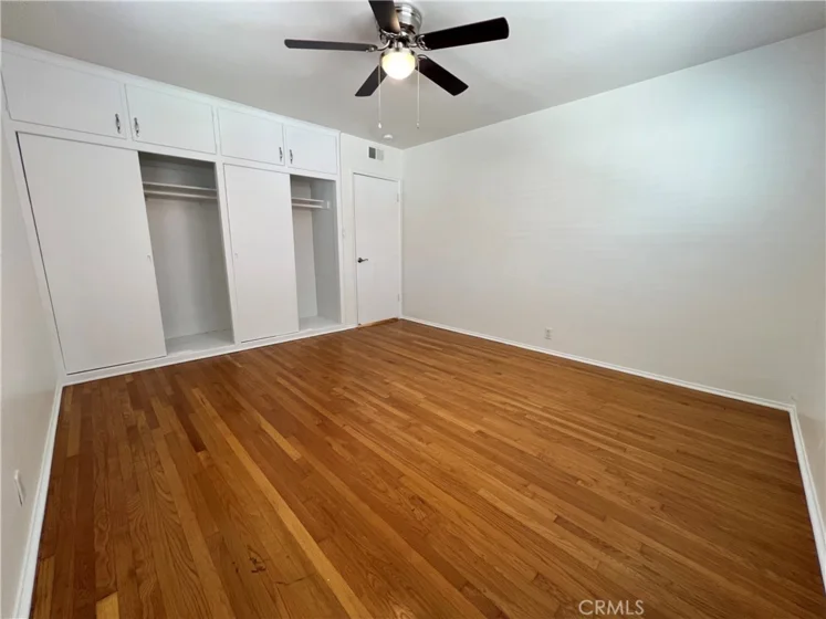 1023 E 1st #17 photo 5