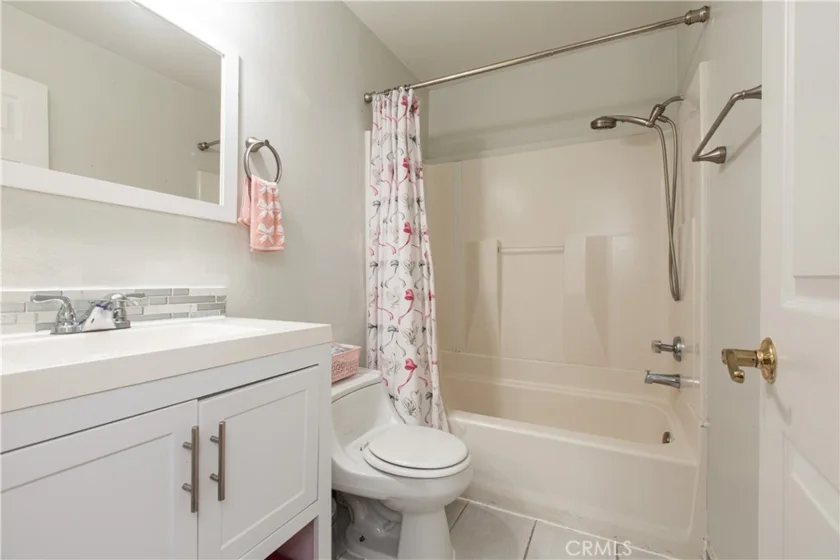 2507 E 15th Street #214 photo 27