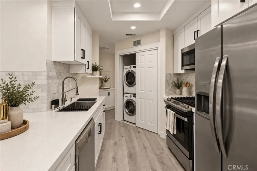 11949 Goshen Avenue #110 photo 6