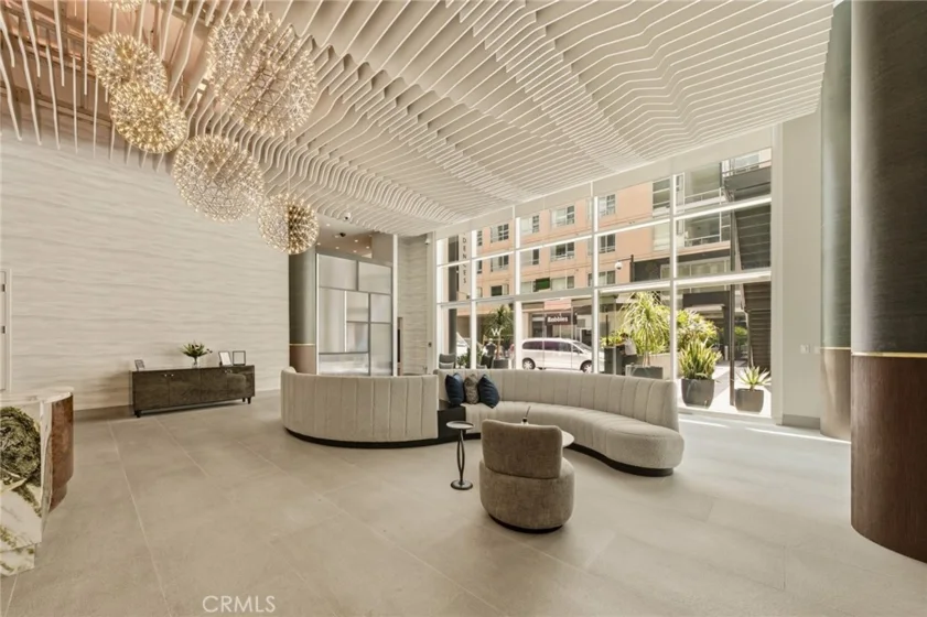 6250 Hollywood Boulevard #4M photo 59