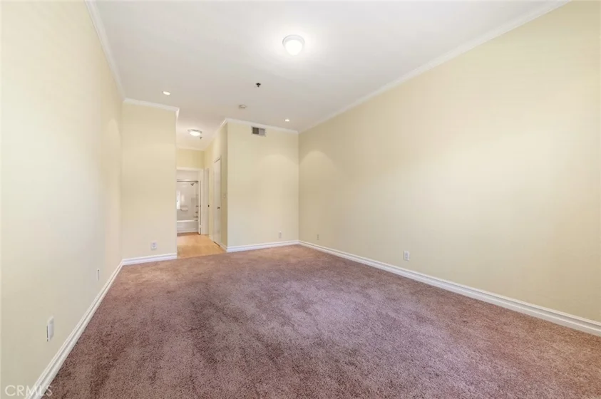 300 N N El Molino Avenue #107 photo 22