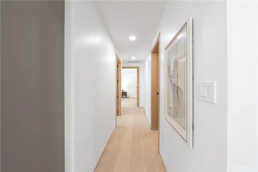 1361 Kelton Avenue #403 photo 4