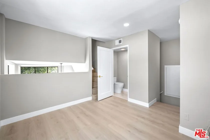 869 S Wooster Street #301 photo 8